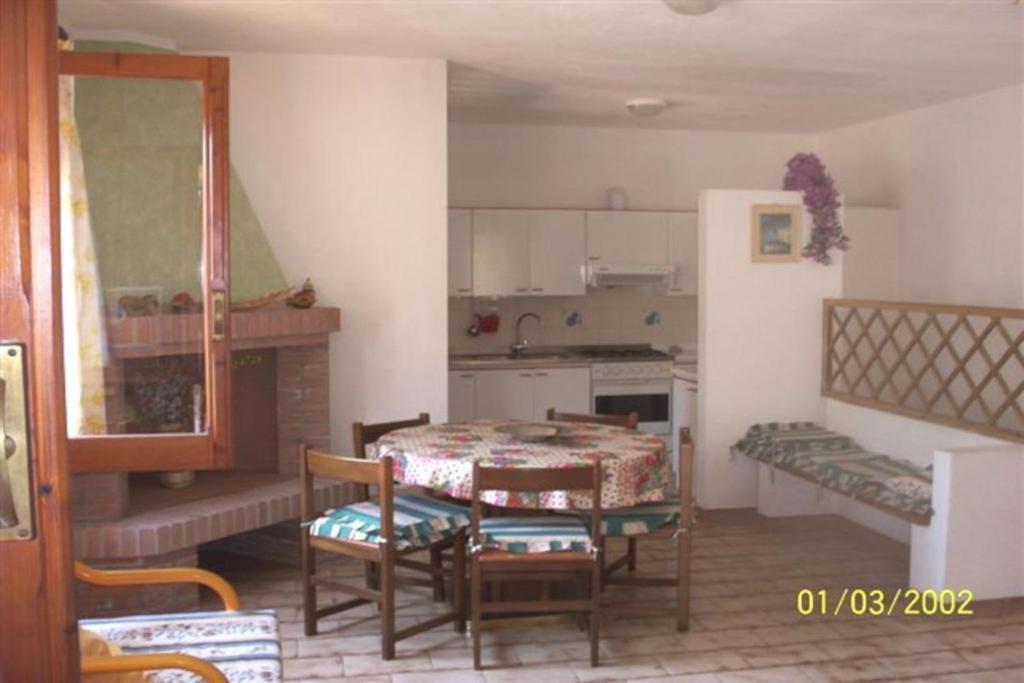 Casa A 300Mt.Dal Mare Calasinzias, 6 Letti, Ac, Pets Welcome, Wi-Fi Free Cala Sinzias Exterior foto
